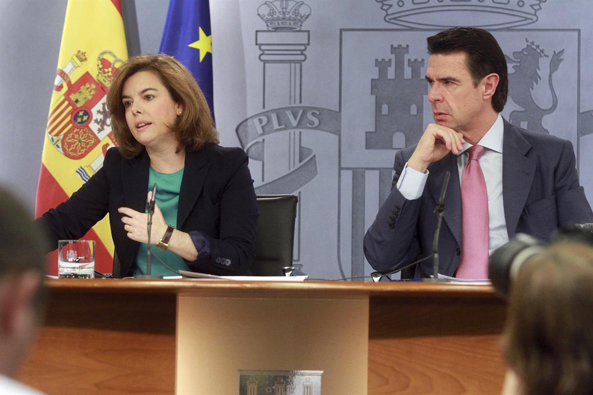 6/06/2014. Consejo de Ministros: Sáenz de Santamaría y Soria. Soraya Sáenz de Santamaría, vicepresidenta del Gobierno, ministra de la Presid...