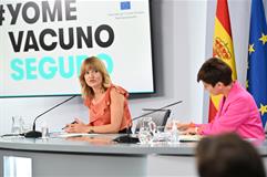 Pilar Alegría junto a Isabel Rodríguez durante la rueda de prensa posterior al Consejo de Ministros