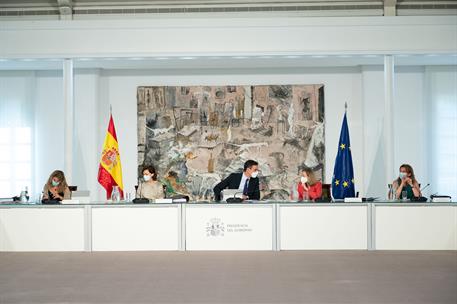15/06/2021. Reunión del Consejo de Ministros. El presidente del Gobierno, Pedro Sánchez, la vicepresidenta primera y ministra de la Presiden...