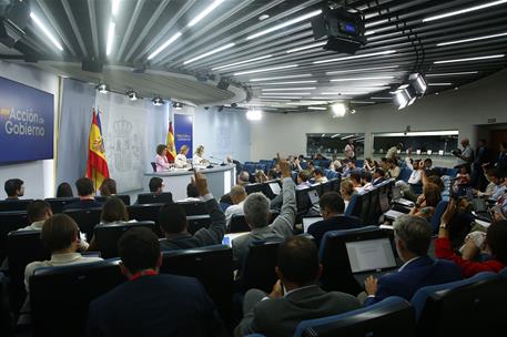 10/09/2024. Press conference after the Council of Ministers. The First Vice-President and Minister for Treasury, María Jesús Montero, the Mi...