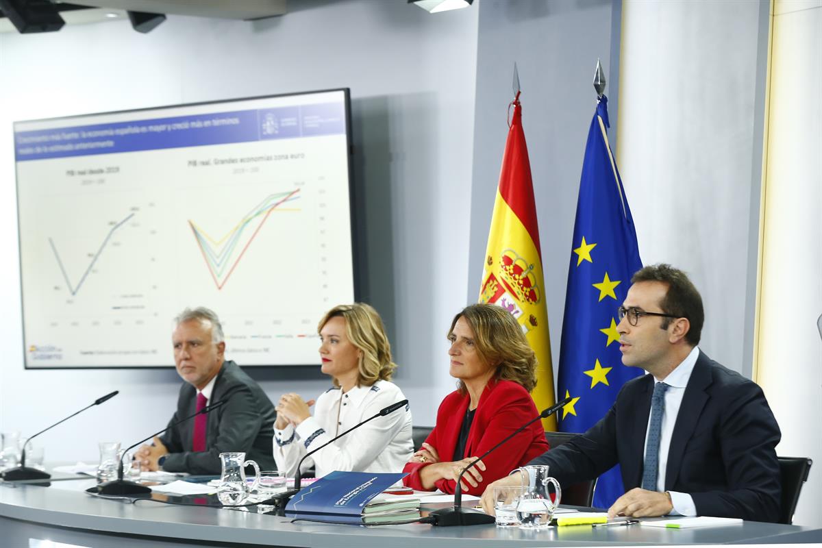 24/09/2024. Rueda de prensa tras el Consejo de Ministros: Pilar Alegría,Teresa Ribera, Ángel Víctor Torres y Carlos Cuerpo. El ministro Ánge...