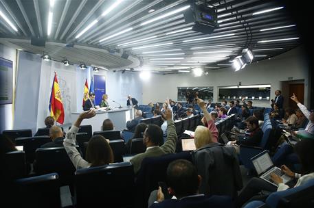 28/11/2024. Rueda de prensa tras el Consejo de Ministros. Los ministros, Carlos Cuerpo y Pilar Alegría, reponden a las preguntas de la prens...