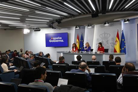 30/01/2024. Rueda de prensa tras el Consejo de Ministros: García, Alegría y Rego. La ministra de Sanidad, Mónica García, la ministra de Educ...