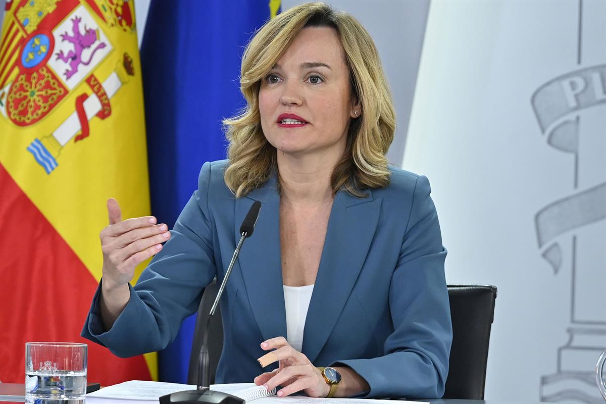 La ministra de Educación, Formación Profesional y Deportes y portavoz del Gobierno, Pilar Alegría, en la rueda de prensa