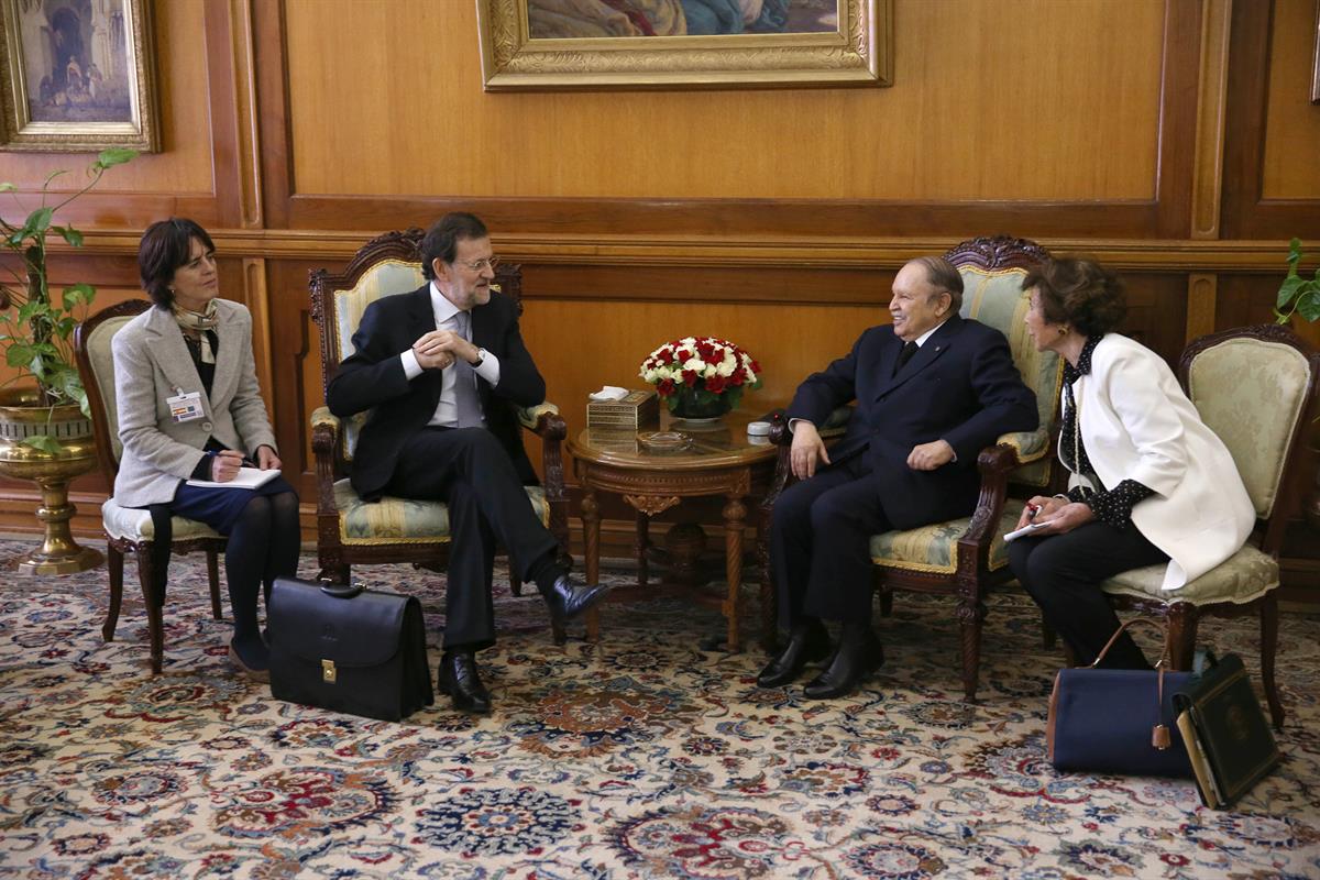 10/01/2013. V Reunión de Alto Nivel Argelia-España. El presidente del Gobierno, Mariano Rajoy, con el presidente de la República argelina, A...