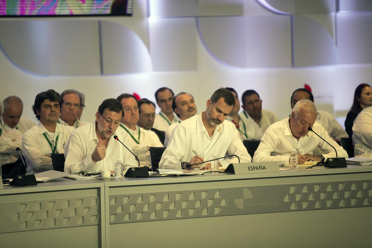 9/12/2014. Rajoy participa en la XXIV Cumbre Iberoamericana. XXIV Cumbre Iberoamericana. Foto de su Majestad el Rey Felipe VI, el presidente...