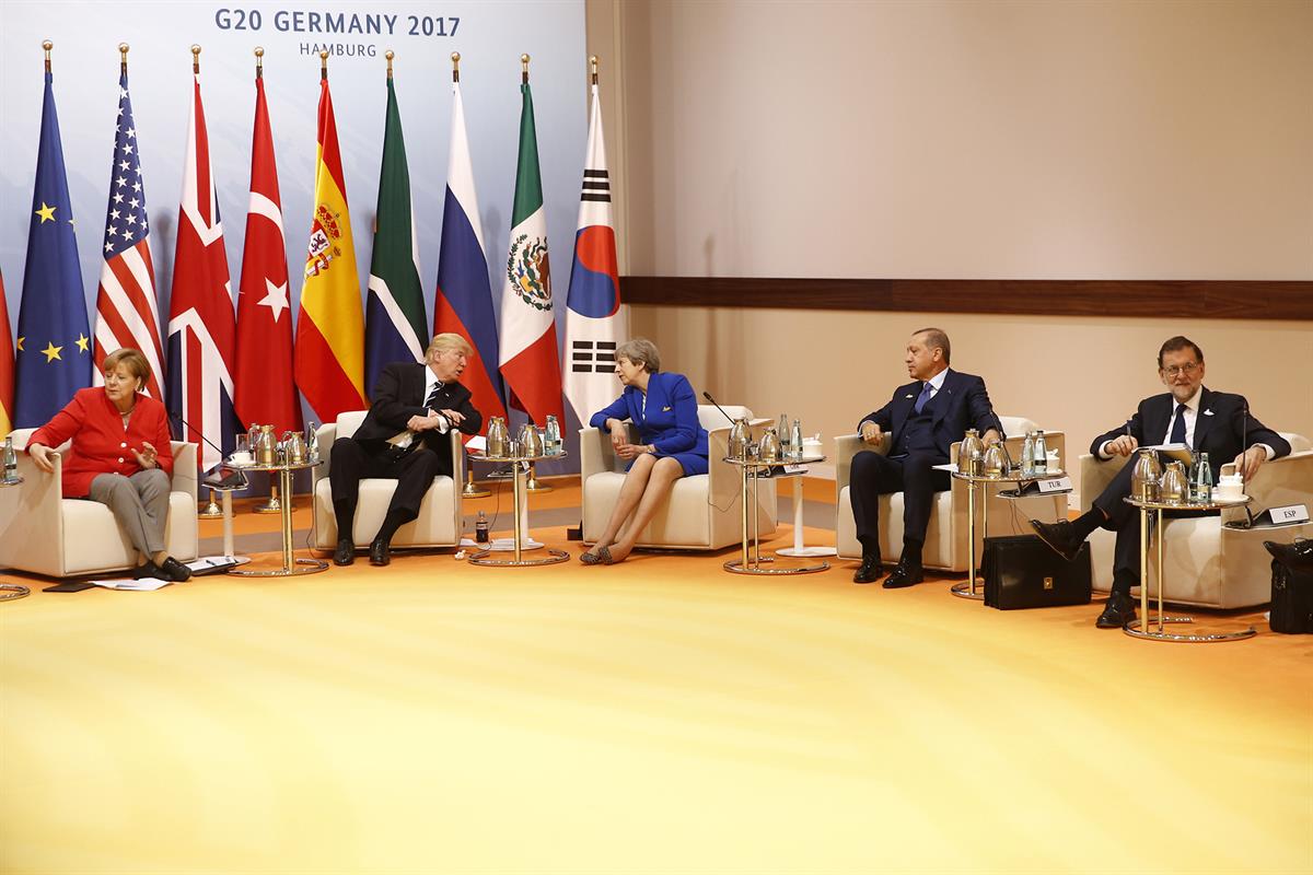 7/07/2017. Rajoy participa en la Cumbre del G-20. El presidente del Gobierno, Mariano Rajoy, durante el Primer Plenario de la Cumbre de jefe...