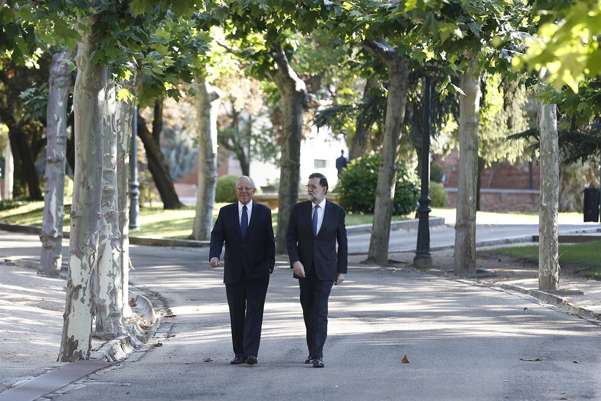 12/06/2017. Rajoy recibe al presidente de la República del Perú. El presidente del Gobierno, Mariano Rajoy, y el presidente de la República ...