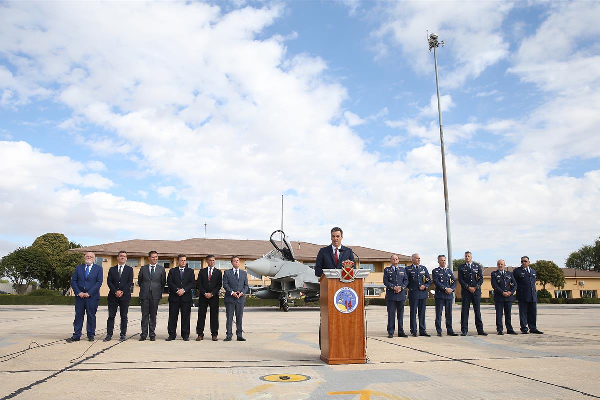 10/10/2018. Pedro Sánchez visita la Base Aérea de Los Llanos. El presidente del Gobierno, Pedro Sánchez, en un momento de su intervención al...