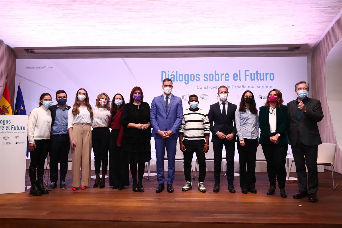 13/12/2021. Pedro Sánchez clausura la jornada 'Diálogos sobre el futuro. Construyendo la España que seremos'. El presidente del Gobierno, Pe...