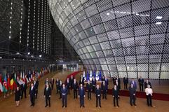 Foto de familia de la 6ª Cumbre de la Unión Europea y los países de la Asociación Oriental