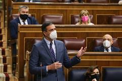 El presidente del Gobierno, Pedro Sánchez, durante la sesión de control en el Congreso