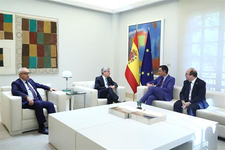 2/06/2022. Pedro Sánchez mantiene un encuentro con el presidente del COI, Thomas Bach. Pedro Sánchez, durante su encuentro con el presidente...