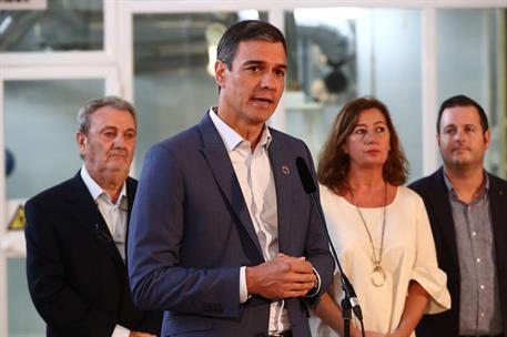 3/10/2022. Pedro Sánchez visita Mallorca. El presidente del Gobierno, Pedro Sánchez, durante su intervención tras visita la sede de la fábrica CAROB.