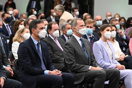 12/03/2022. Pedro Sánchez asiste al Acto de Homenaje a la Ejemplaridad del Pueblo de La Palma. El presidente del Gobierno, Pedro Sánchez, ju...