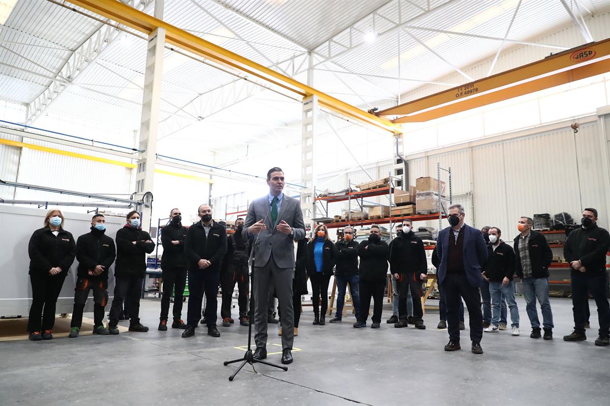 28/01/2022. Sánchez visita la empresa "Inventia Kinetics". El presidente del Gobierno, Pedro Sánchez, durante su intervención en la empresa ...