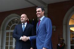 El presidente del Gobierno, Pedro Sánchez, recibe al presidente de la República de Bulgaria, Rumen Radev