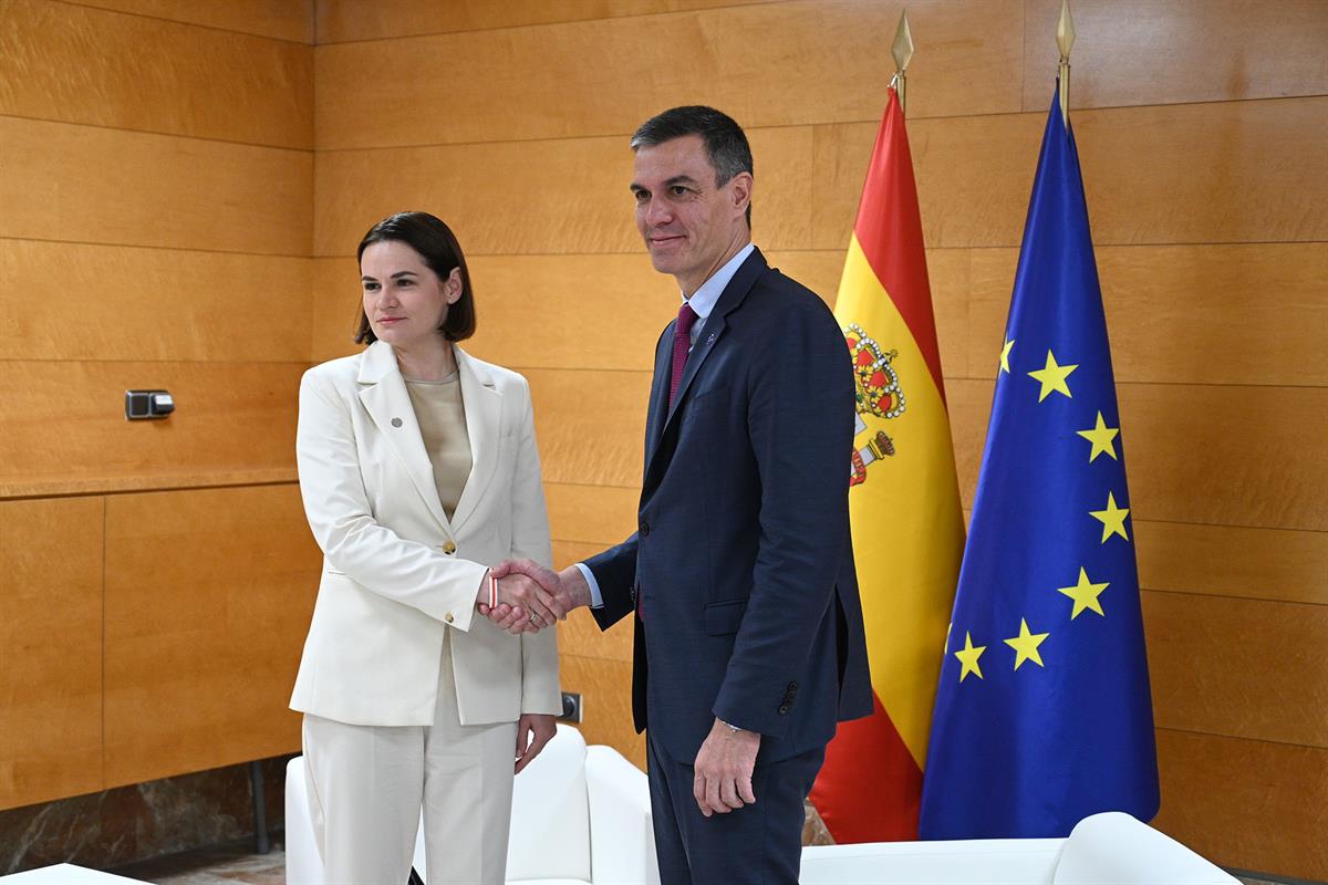 5/10/2023. Sánchez participa en la reunión de la Comunidad Política Europea. El presidente del Gobierno en funciones, Pedro Sánchez, junto a...