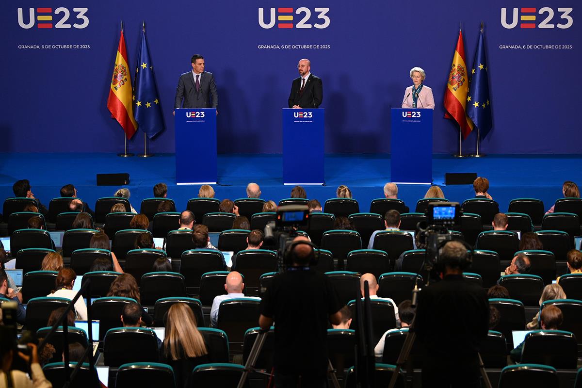 6/10/2023. Pedro Sánchez participa en la Reunión Informal del Consejo Europeo. El presidente del Gobierno en funciones, Pedro Sánchez, compa...