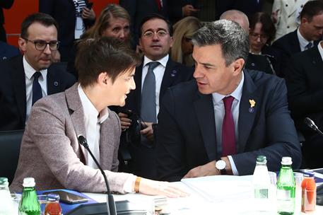 16/10/2023. Pedro Sánchez participa en la Cumbre de líderes del proceso de Berlín. El presidente del Gobierno en funciones, Pedro Sánchez, d...