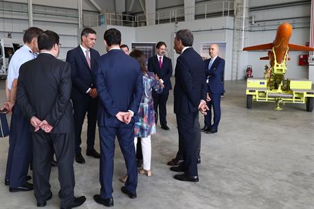 1/10/2024. Pedro Sanchez en instalaciones del Centro de Ensayos de Sistemas Aéreos no Tripulados. Pedro Sánchez durante la vista a la exposi...