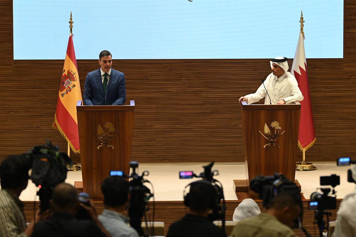 3/04/2024. Viaje Oficial de Pedro Sánchez a Catar. El presidente del Gobierno, Pedro Sánchez, y el primer ministro y ministro de Asuntos Ext...