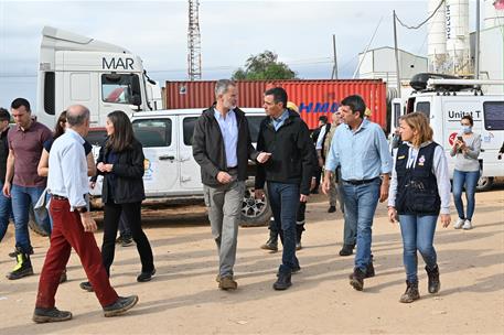 3/11/2024. Pedro Sánchez participa en la reunión del Centro de Coordinación Operativo Integrado (CECOPI). Los reyes, Felipe VI y Letizia, el...