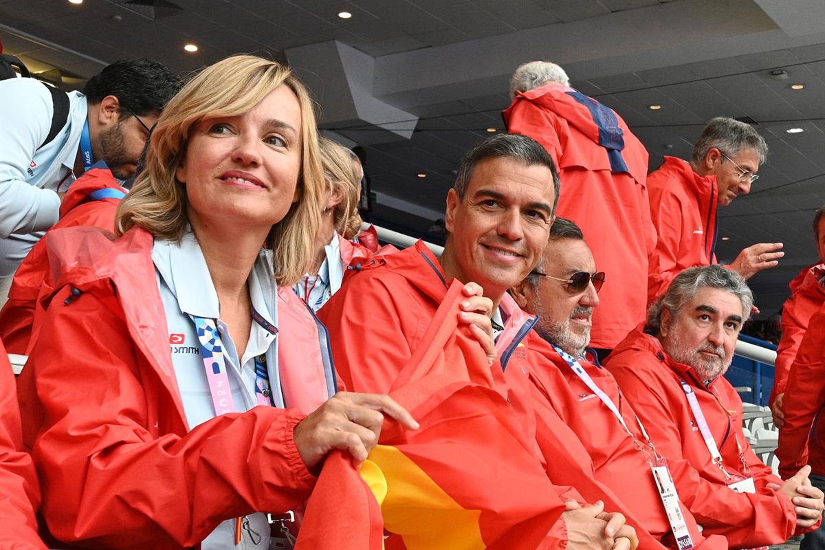 5/09/2024. Pedro Sánchez apoya a los deportistas paralímpicos. La ministra de Educación, Formación Profesional y Deportes, Pilar Alegría, el...