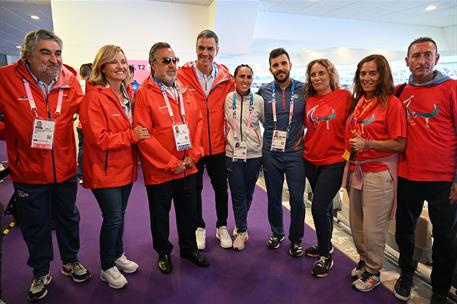 5/09/2024. Pedro Sánchez apoya a los deportistas paralímpicos. El presidente del CSD, José Manuel Rodríguez Uribes, la ministra de Educación...