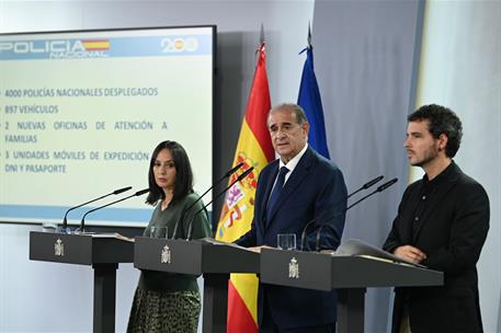 5/11/2024. Policía Nacional, Guardia Civil y Salud Pública actualizan su despliegue y actuaciones en las zonas afectadas por la DANA. El dir...