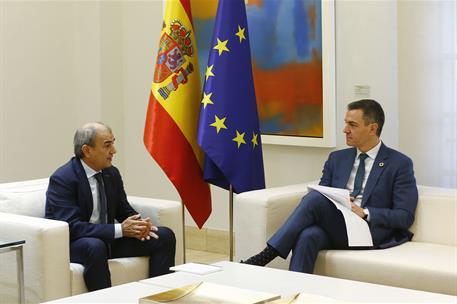 5/12/2024. Pedro Sánchez mantiene un encuentro con representantes de la Confederación Empresarial Española de la Economía Social. El preside...