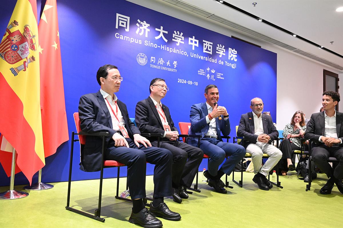 El presidente del Gobierno, en el Campus Sino-Hispánico de la Universidad de Tongji