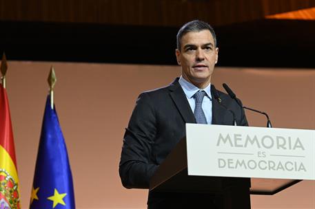 10/12/2024. Pedro S&#225;nchez interviene en el acto del &#39;D&#237;a de recuerdo y homenaje a las v&#237;ctimas de la Dictadura&#39;. Pedro S&#225;nchez durante su in...