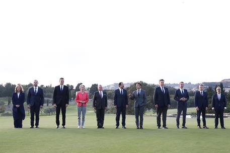 11/10/2024. Pedro S&#225;nchez participa en la XI Cumbre EU-MED9 2024. Fotograf&#237;a de familia de los participantes en la XI Cumbre EU-MED9 2024.