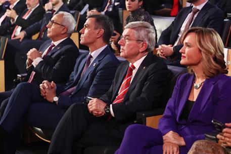 11/12/2024. Pedro Sánchez asiste a la XIX Gala del Comité Olímpico Español. El presidente del Gobierno, Pedro Sánchez, junto a la ministra d...