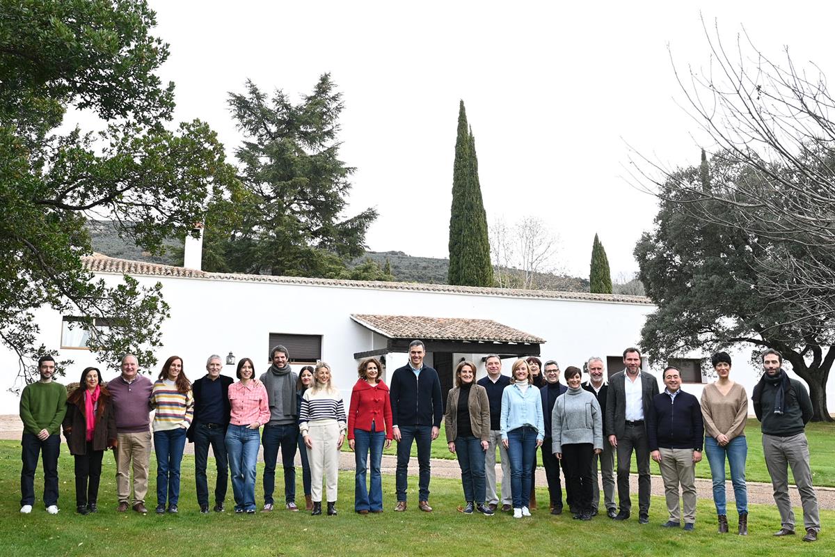 13/01/2024. El gobierno se reúne en Quintos de Mora. El presidente, Pedro Sánchez, junto a todos los miembros de su Gobierno, en la finca de...