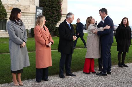 13/12/2024. Pedro S&#225;nchez preside la XXVII Conferencia de Presidentes Auton&#243;micos. El presidente del Gobierno, Pedro S&#225;nchez, saluda a la pr...