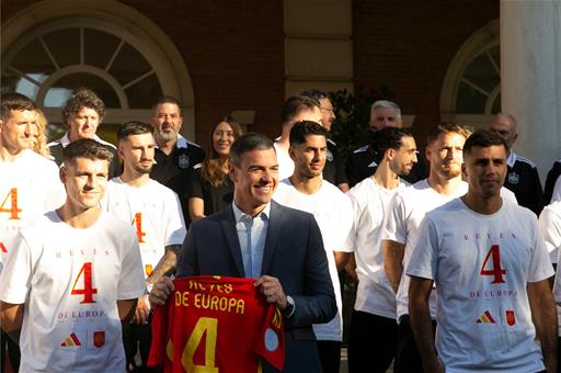 15/07/2024. Pedro Sánchez receives the Spanish national football team, champions of Euro 2024. The President of the Government of Spain, Ped...