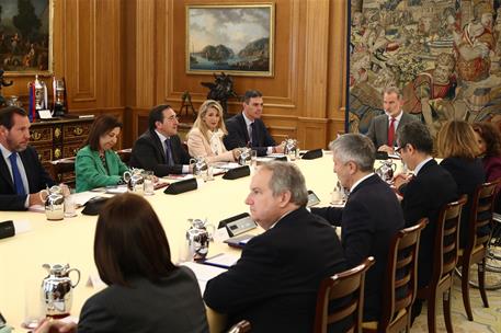 15/10/2024. Pedro Sánchez asiste al Consejo de Seguridad Nacional, presidido por el Rey. El presidente del Gobierno, Pedro Sánchez, durante ...