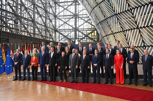 17/10/2024. Pedro Sánchez attends the meeting of the European Council. Group photo of the participants in the working session of the European Council