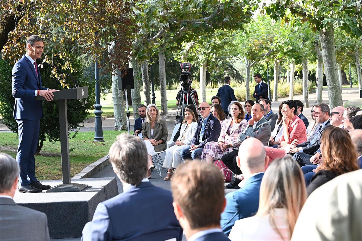 18/09/2024. Pedro Sánchez preside la firma del nuevo acuerdo con los agentes sociales. El presidente del Gobierno , Pedro Sánchez, durante s...