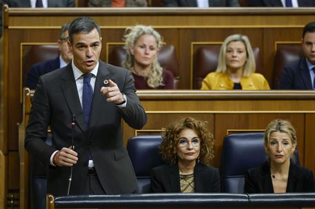 18/12/2024. Pedro S&#225;nchez asiste a la sesi&#243;n de control en el Congreso. El presidente del Gobierno, Pedro S&#225;nchez, durante su intervenci&#243;n e...