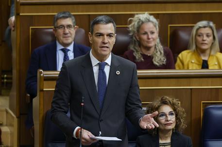 18/12/2024. Pedro S&#225;nchez asiste a la sesi&#243;n de control en el Congreso. El presidente del Gobierno, Pedro S&#225;nchez, durante su intervenci&#243;n e...