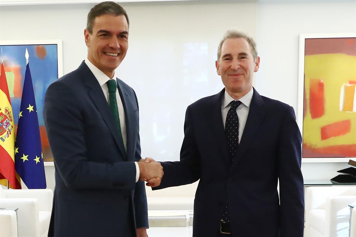 21/06/2024. Pedro Sánchez se reúne con el presidente y consejero delegado de Amazon, Andy Jassy. El presidente del Gobierno, Pedro Sánchez, ...