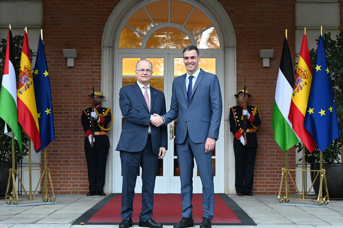 21/11/2024. Pedro Sánchez preside, junto al primer ministro de Palestina, la I Reunión Intergubernamental España - Palestina. El presidente ...