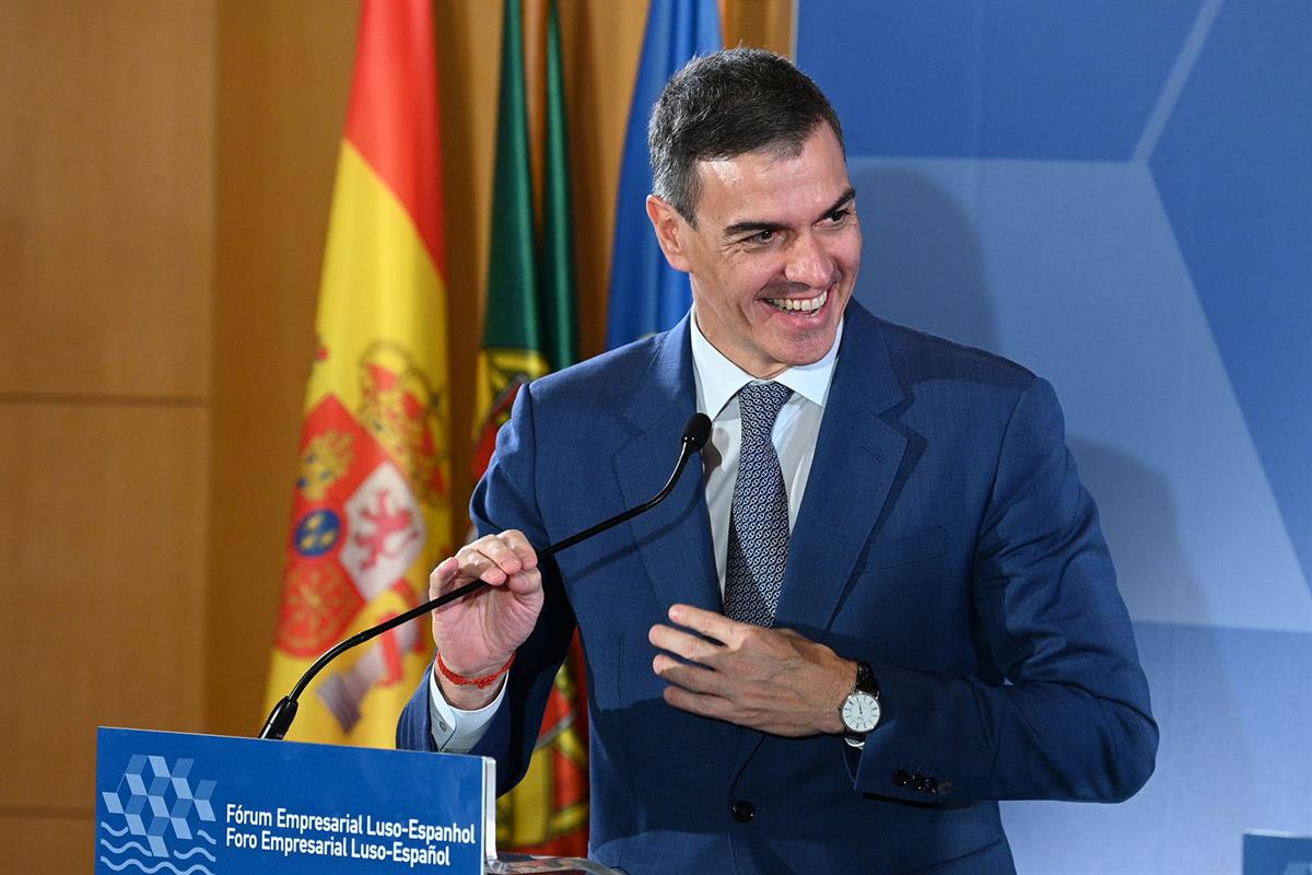 El presidente del Gobierno, Pedro Sánchez, durante la clausura de un foro empresarial en la Universidad del Algarve