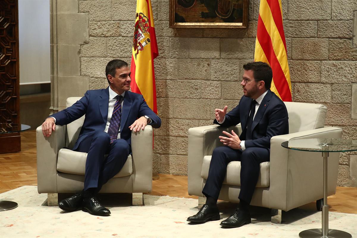 24/07/2024. Pedro Sánchez se reúne con Pere Aragonés. El presidente del Gobierno, Pedro Sánchez, y el presidente de la Generalitat de Catalu...