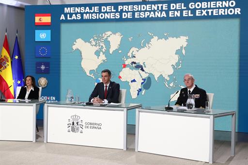 Videoconferencia del presidente del Gobierno con las tropas desplazadas en el extranjero