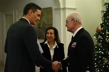 24/12/2024. Pedro Sánchez mantiene una videoconferencia con las tropas españolas en el exterior. El presidente del Gobierno, Pedro Sánchez, ...