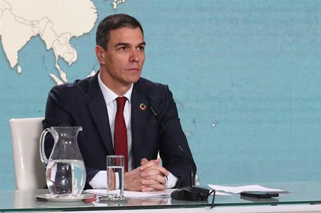 24/12/2024. Pedro S&#225;nchez mantiene una videoconferencia con las tropas espa&#241;olas en el exterior. El presidente del Gobierno, Pedro S&#225;nchez, ...